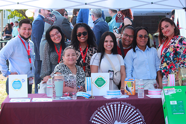 Group photo of Casa Esperanza nonprofit